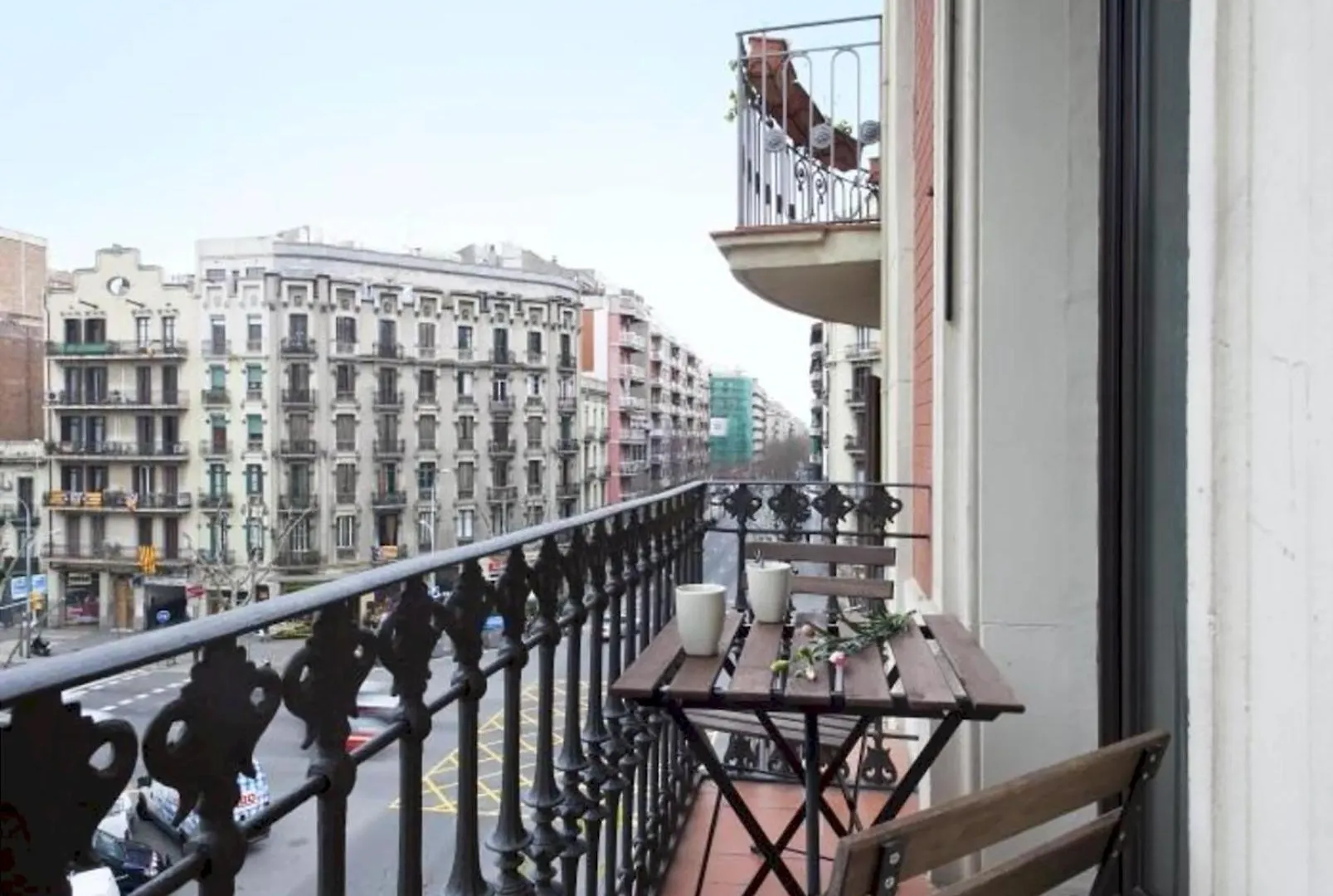 Enjoy Apartments Montserrat Boutique Apartment In Eixample Barcelona